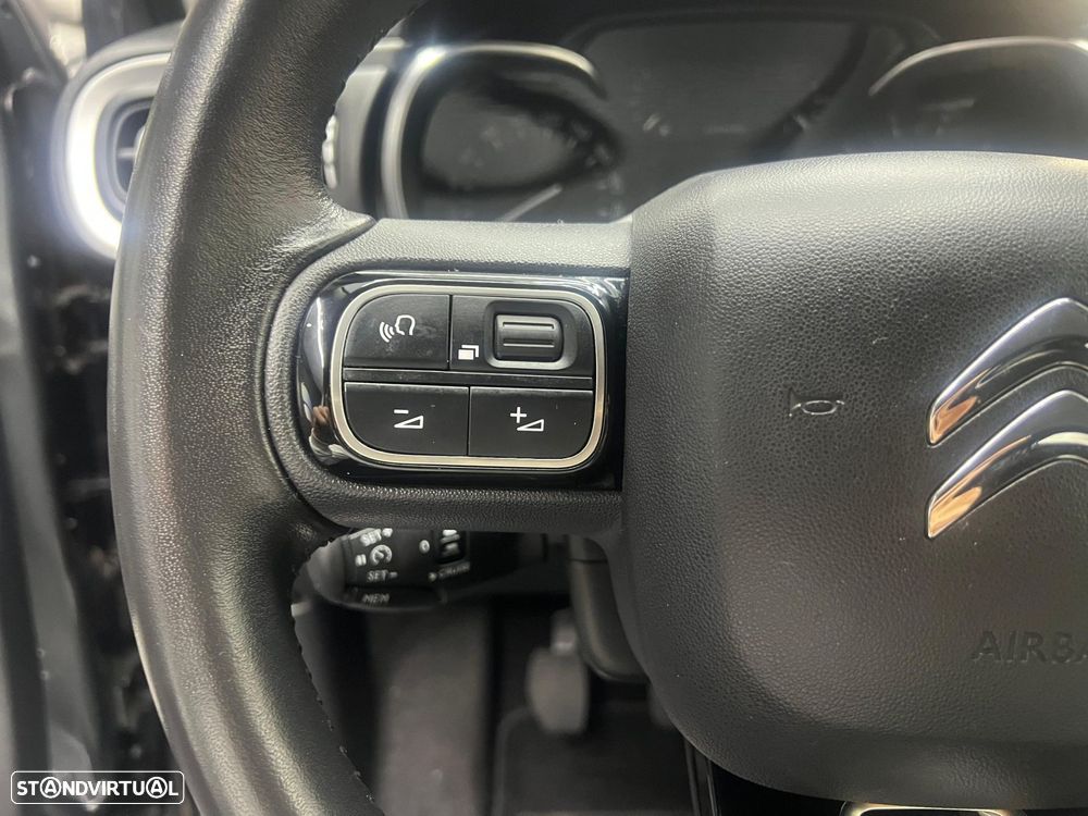 Citroën C3 1.2 PureTech Shine - 22
