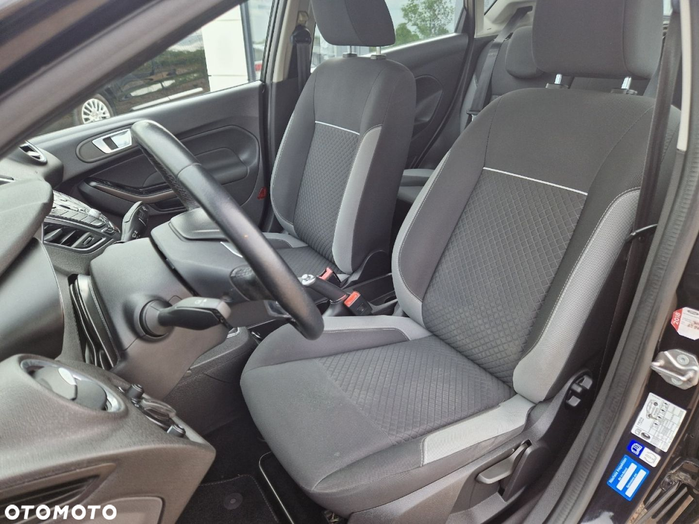 Ford Fiesta 1.0 Start-Stop SYNC Edition - 9