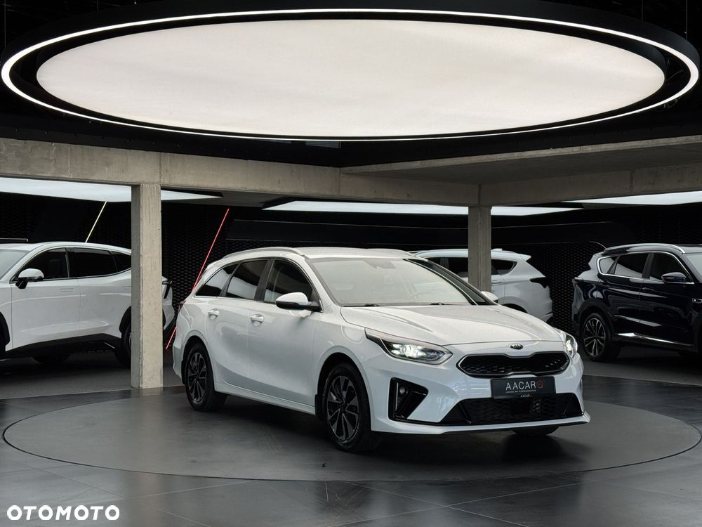 Kia Ceed 1.6 GDI PHEV L DCT - 8
