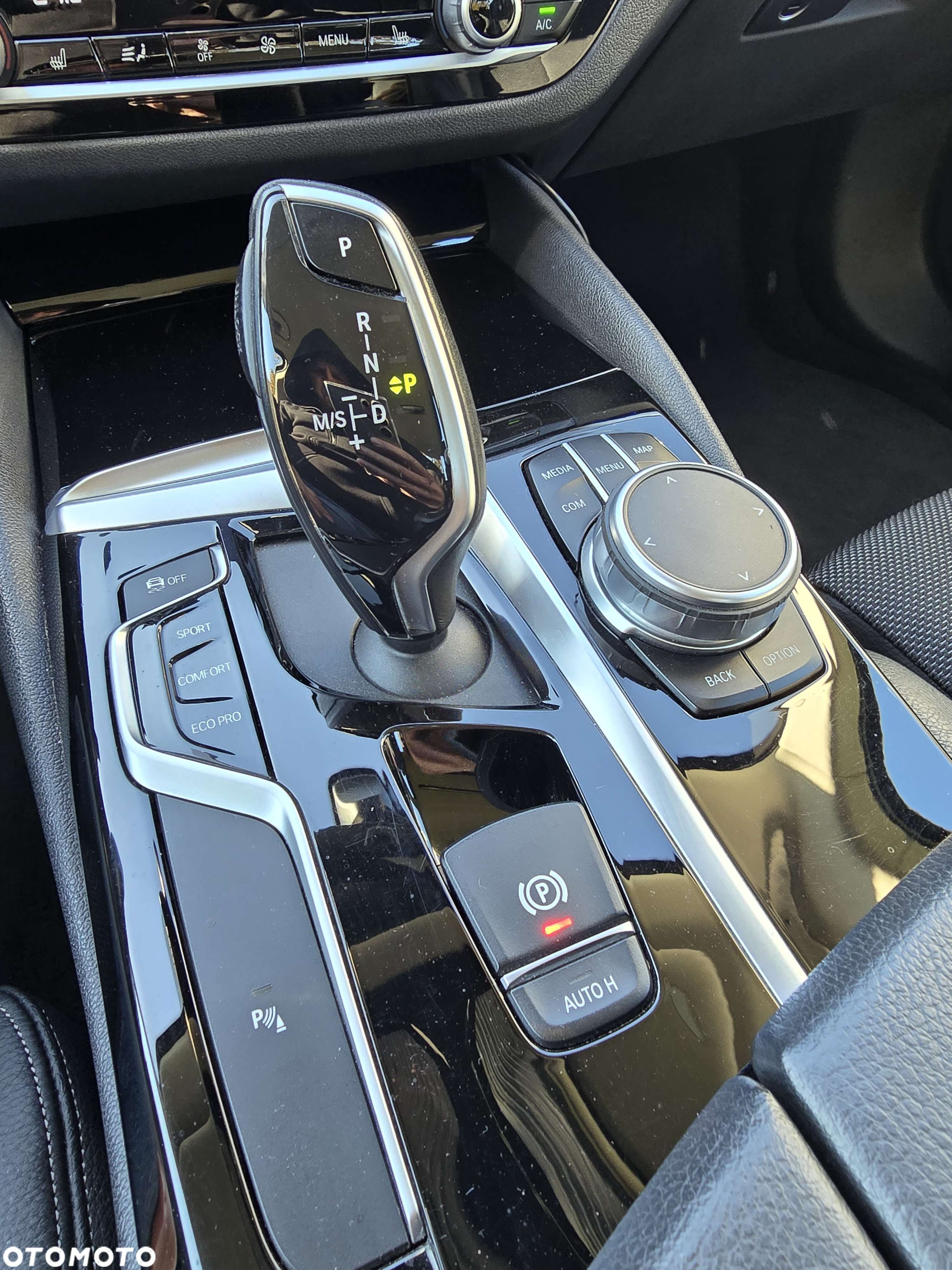 BMW Seria 5 525d Sport Line sport - 14