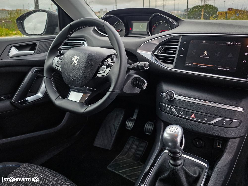 Peugeot 308 SW 1.5 BlueHDi Style - 22