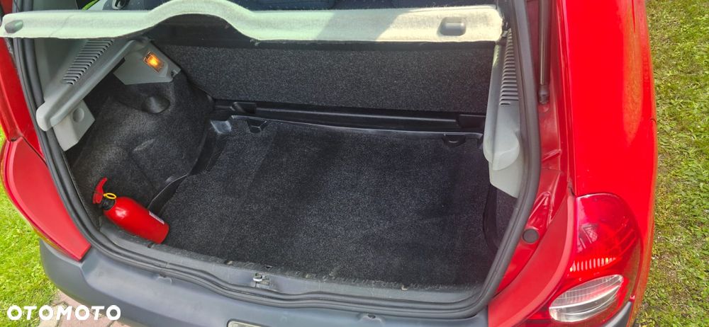 Renault Clio 1.2 Authentique - 6