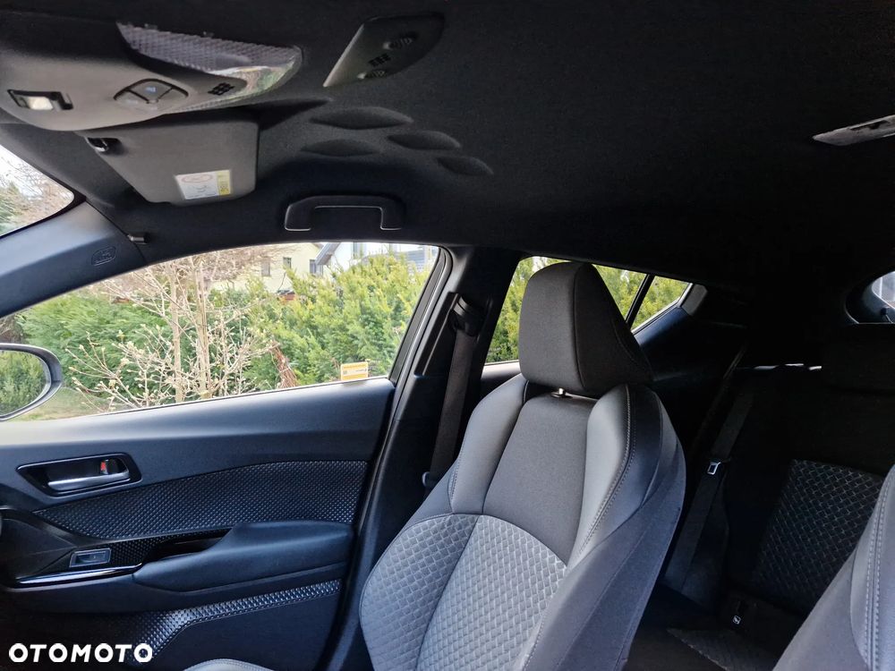 Toyota C-HR 1.8 Hybrid GPF Style - 21