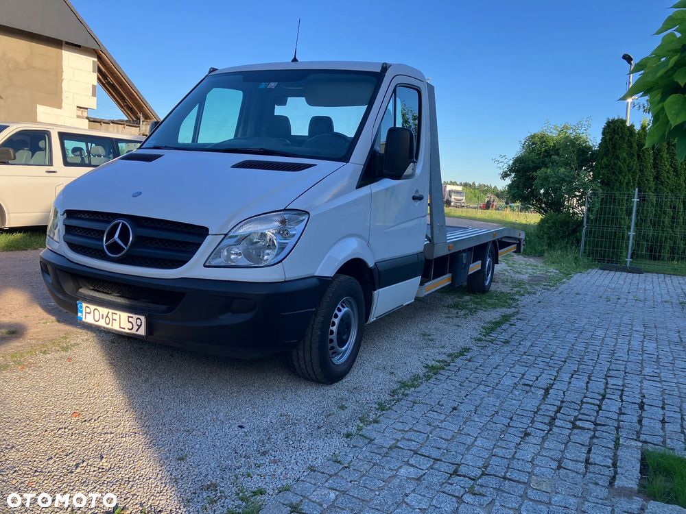Mercedes-Benz Sprinter - 21