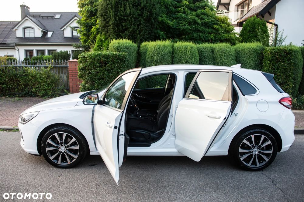 Hyundai i30 1.4 T-GDI YES - 16
