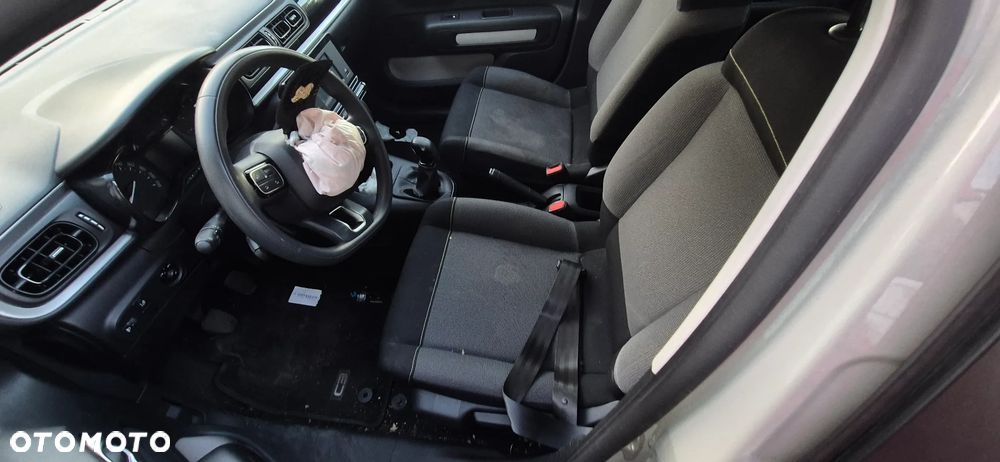 Citroën C3 1.2 PureTech C-Series - 22