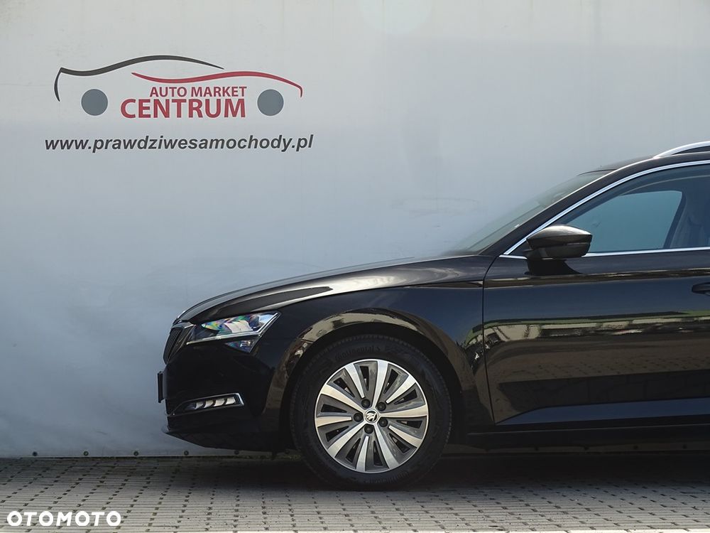 Skoda Superb 2.0 TDI DSG Style - 1