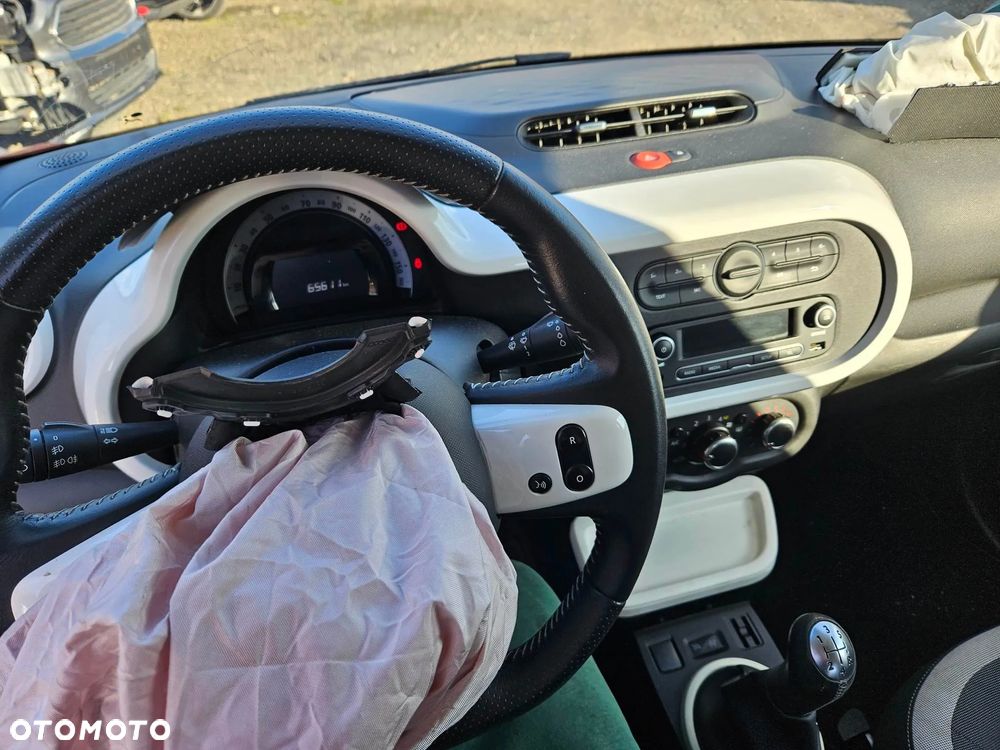 Renault Twingo SCe 70 Start&Stop LIMITED - 15