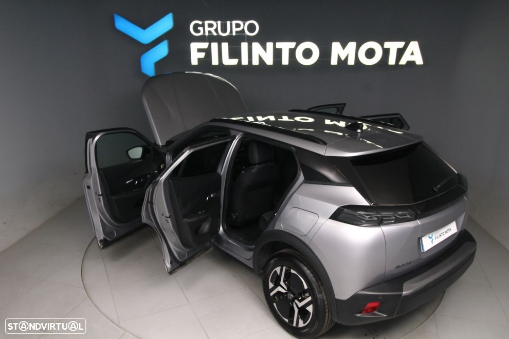 Peugeot 2008 1.2 PureTech Allure - 11