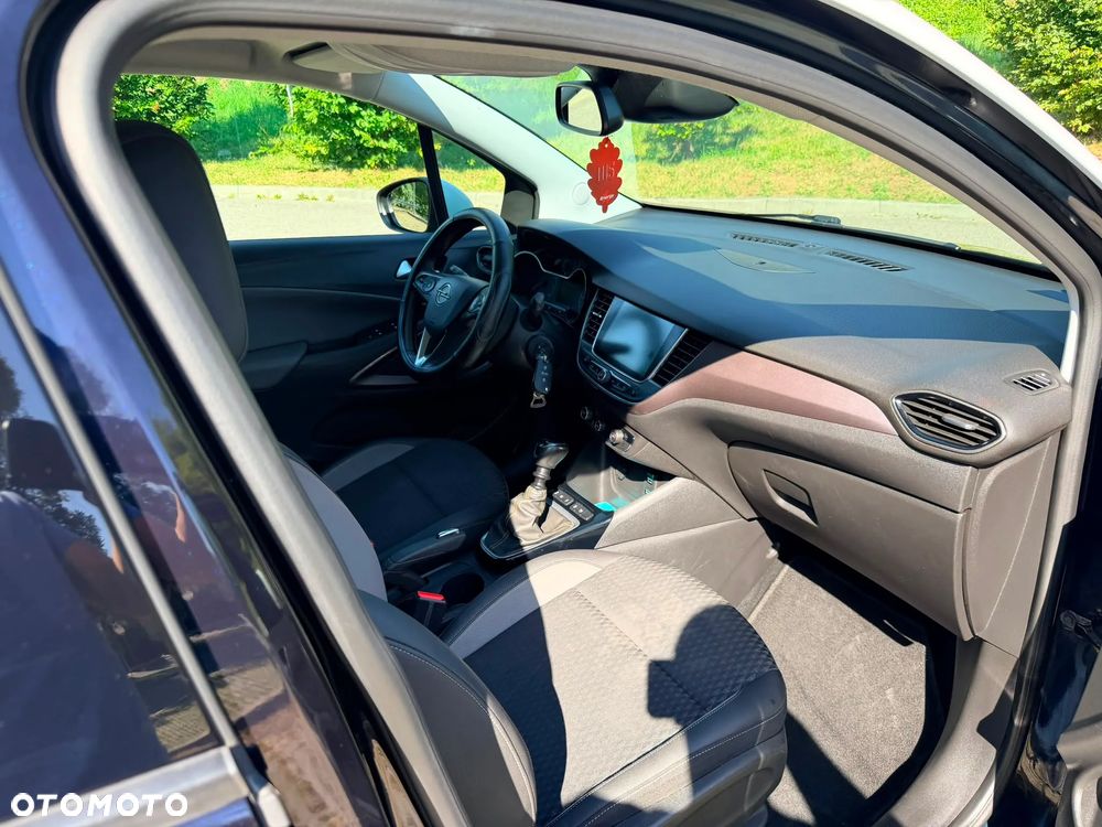 Opel Crossland X - 29