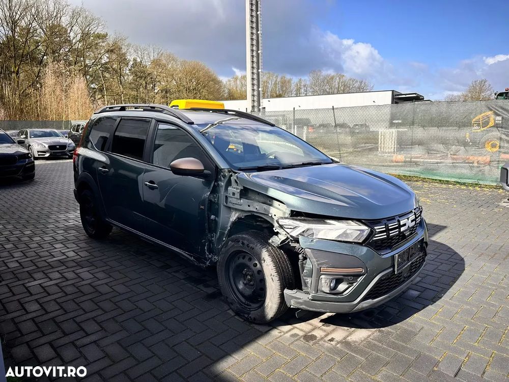 Dacia Jogger TCe 110 Journey - 6