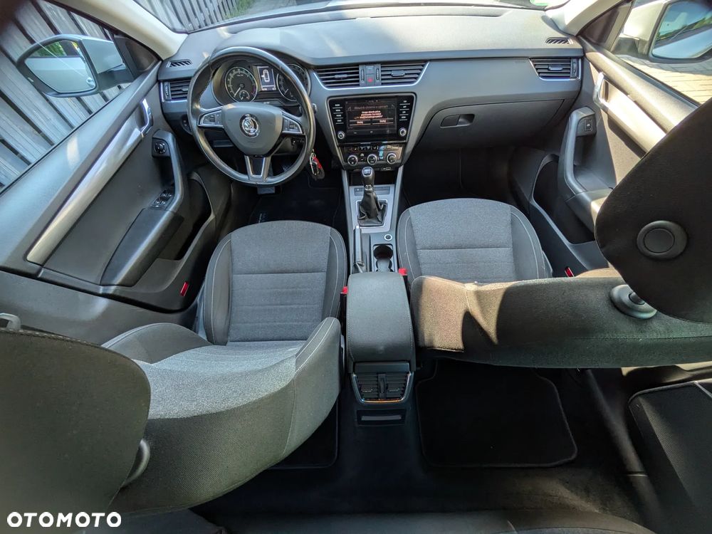 Skoda Octavia 2.0 TDI Ambition - 12