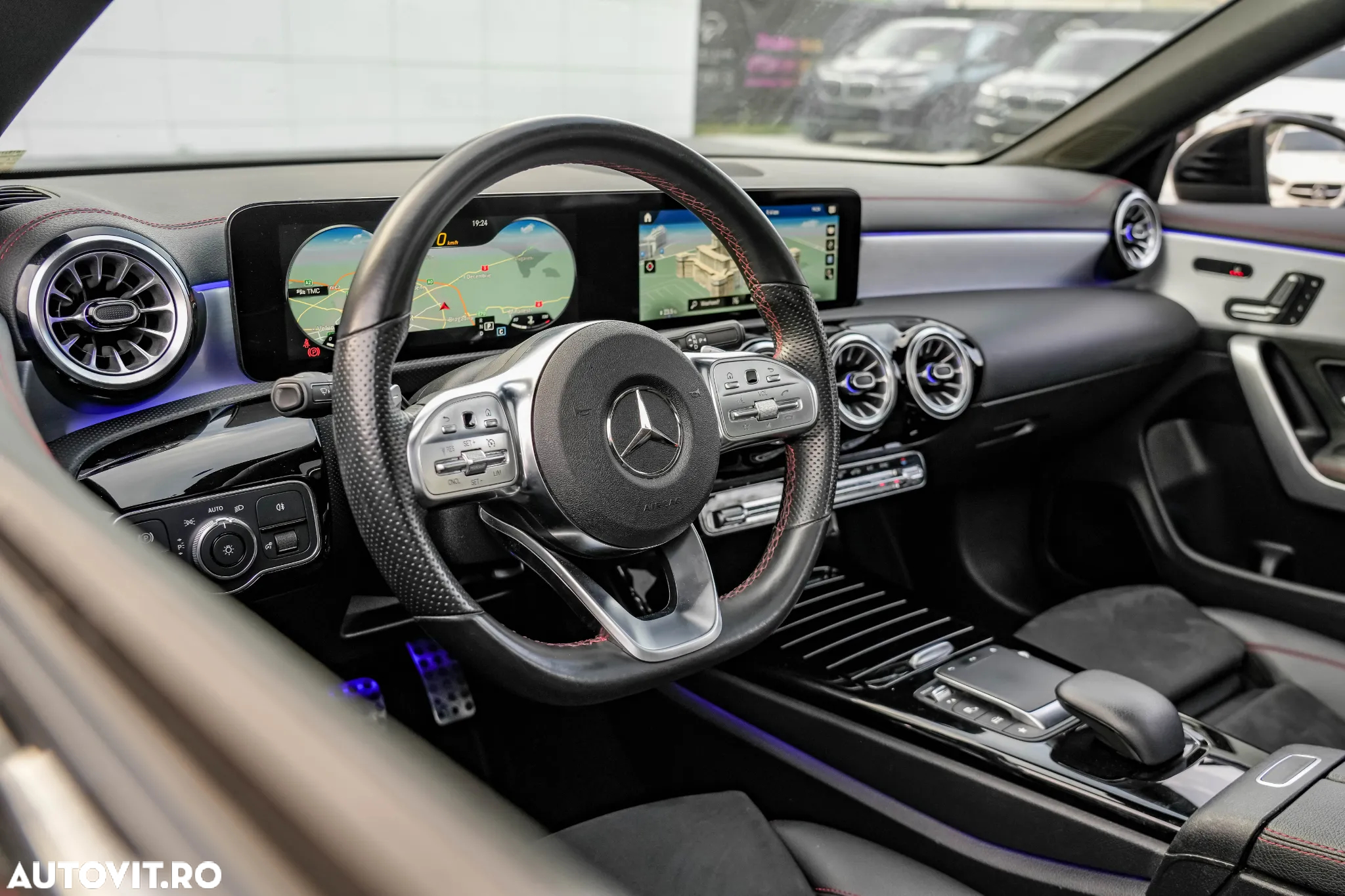 Mercedes-Benz CLA 180 7G-DCT AMG Line - 5