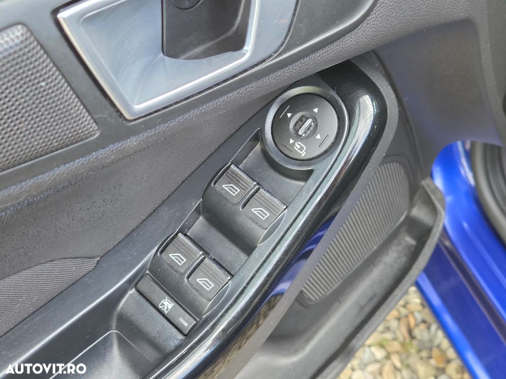 Ford Fiesta 1.6 TDCI Titanium - 16
