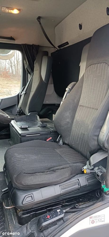 Mercedes-Benz Arocs - 5