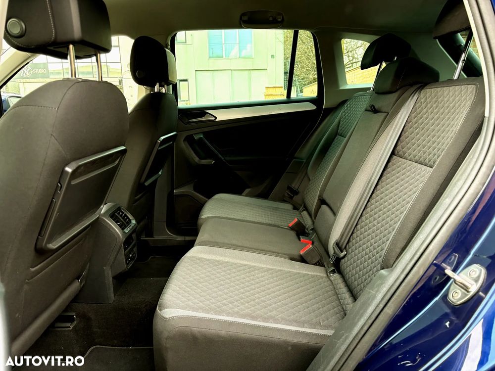 Volkswagen Tiguan 2.0 TDI SCR 4MOTION DSG R-Line - 13