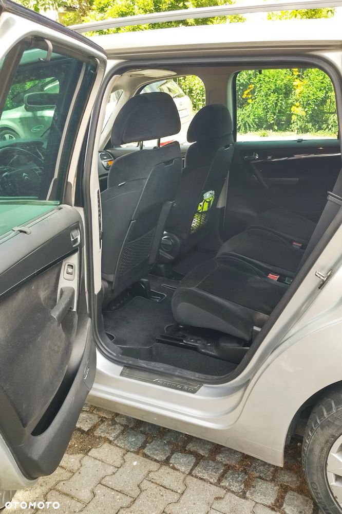 Citroën C4 Picasso 2.0 HDi Equilibre Exclusive Navi MCP - 9