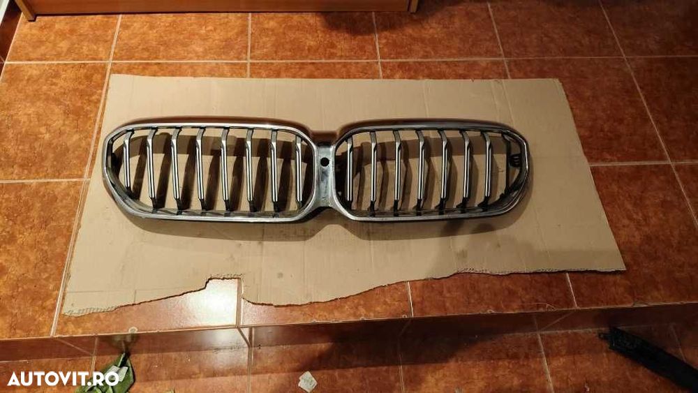Grila radiator Bmw seria 5 G30 G31 G38 LCI Facelift - 1