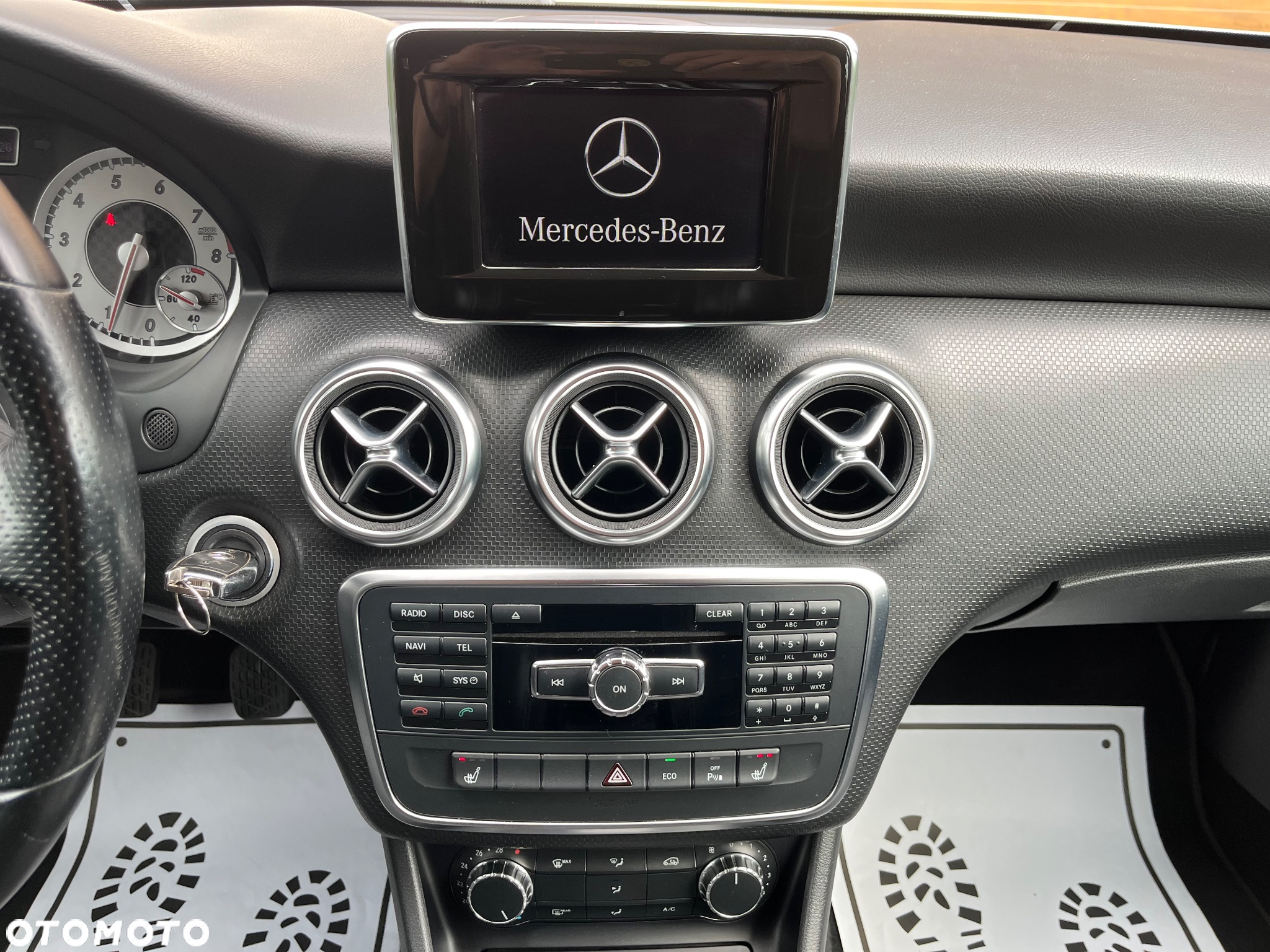 Mercedes-Benz Klasa A 200 SCORE - 34