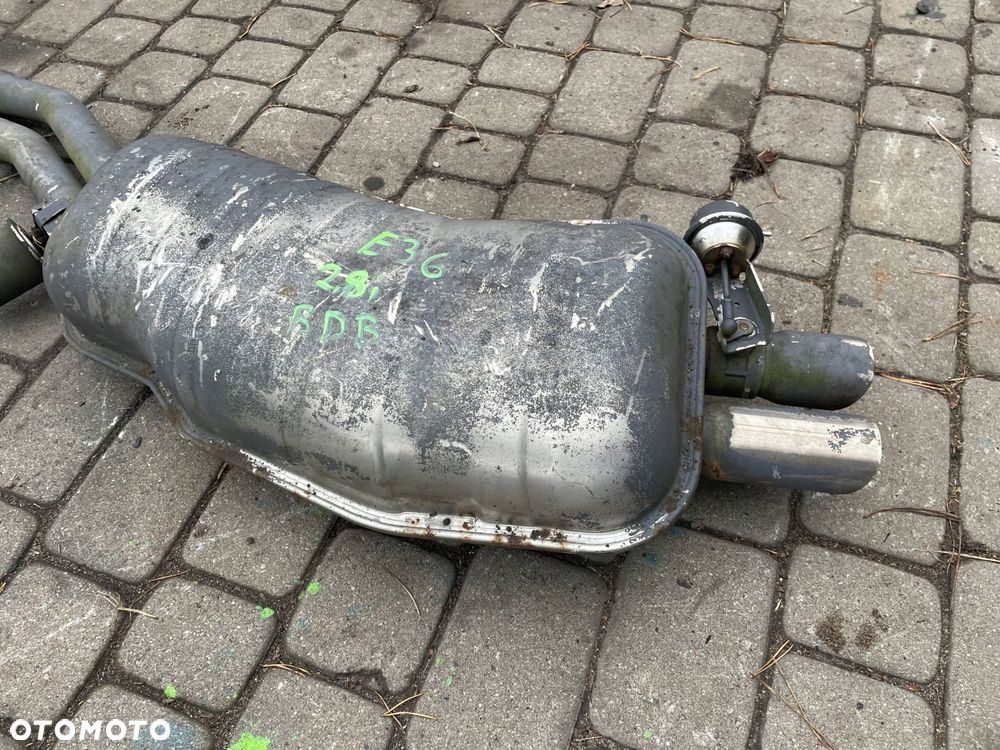 tłumik końcowy bmw e36 2.5 2.8 i m50 m52 1740350 bdb stan - 4