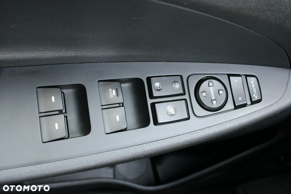 Hyundai Tucson 1.6 GDi 2WD Premium - 29