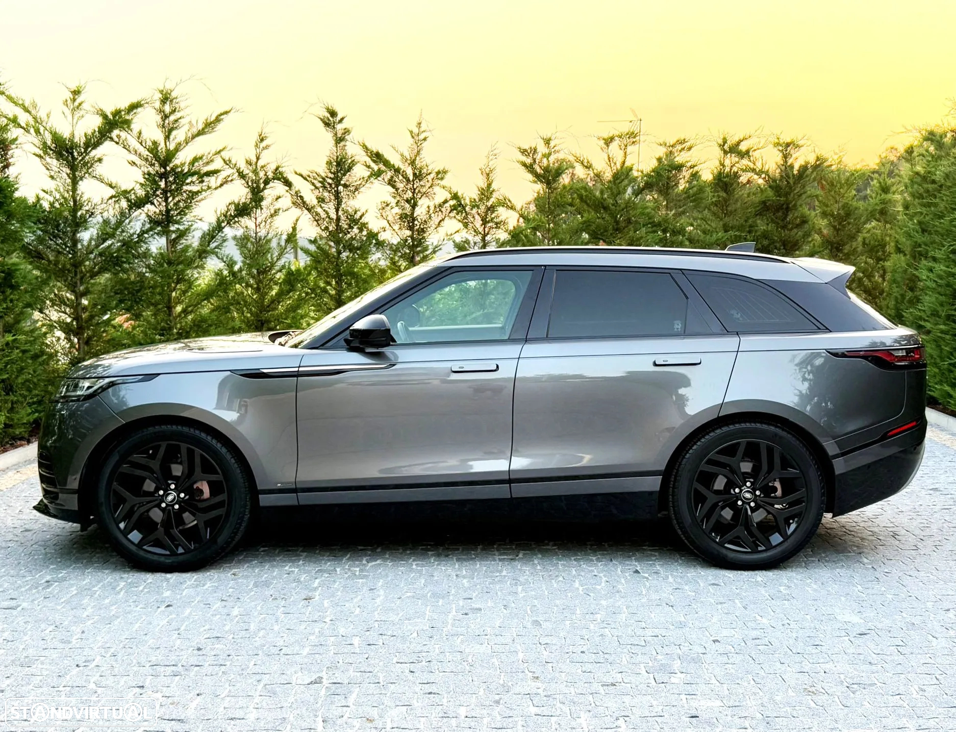 Land Rover Range Rover Velar 2.0 D R-Dynamic HSE - 6