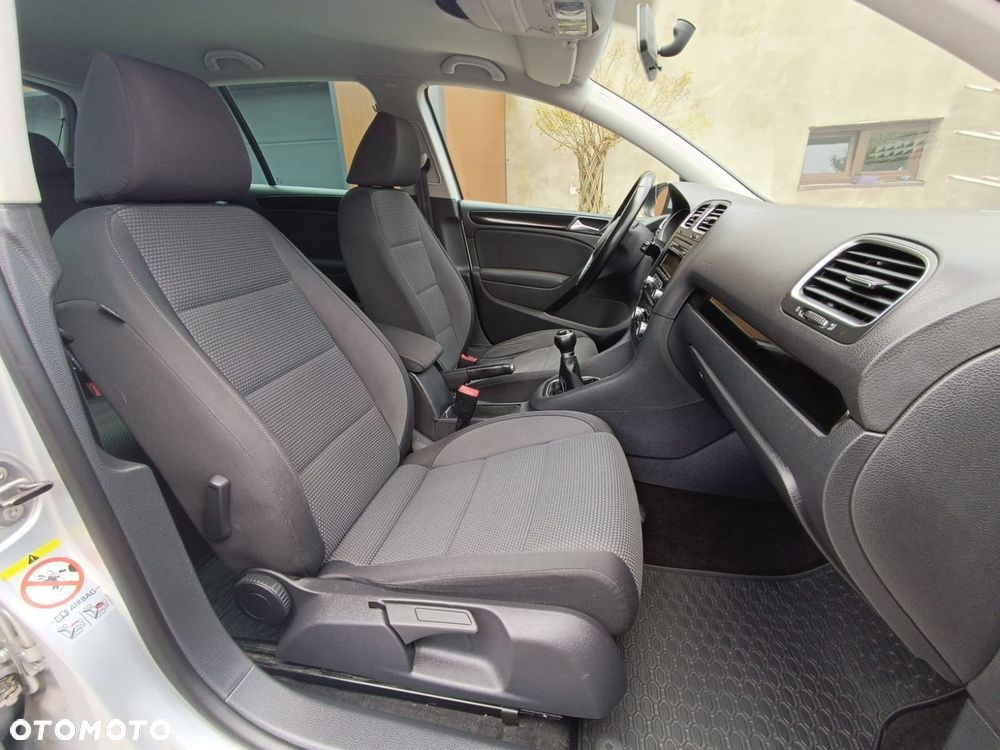 Volkswagen Golf 1.6 United - 25