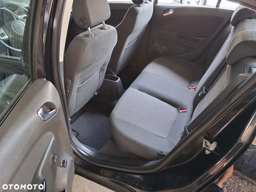 Opel Corsa 1.2 16V Enjoy - 14