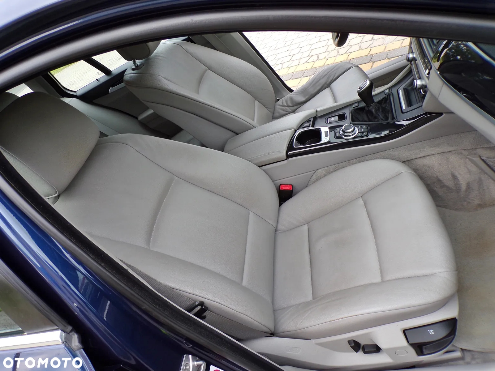 BMW Seria 5 520d Touring - 25