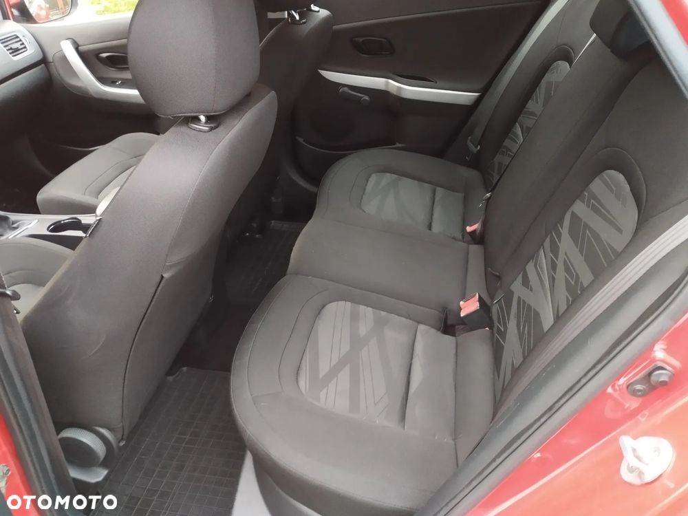 Kia Ceed 1.4 S - 12