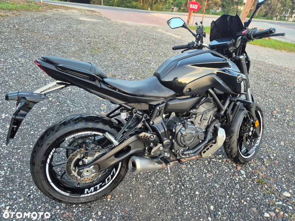 Yamaha MT - 4