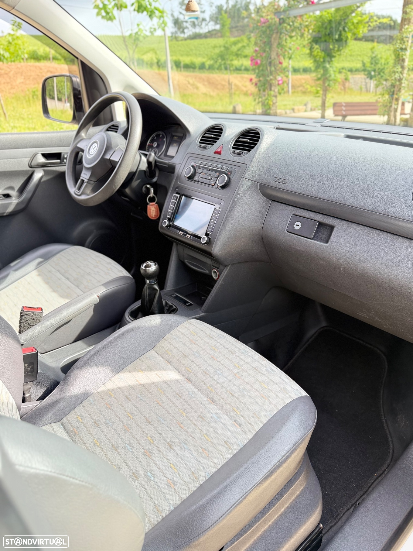 VW Caddy 1.6 TDi Extra AC BlueMotion - 6