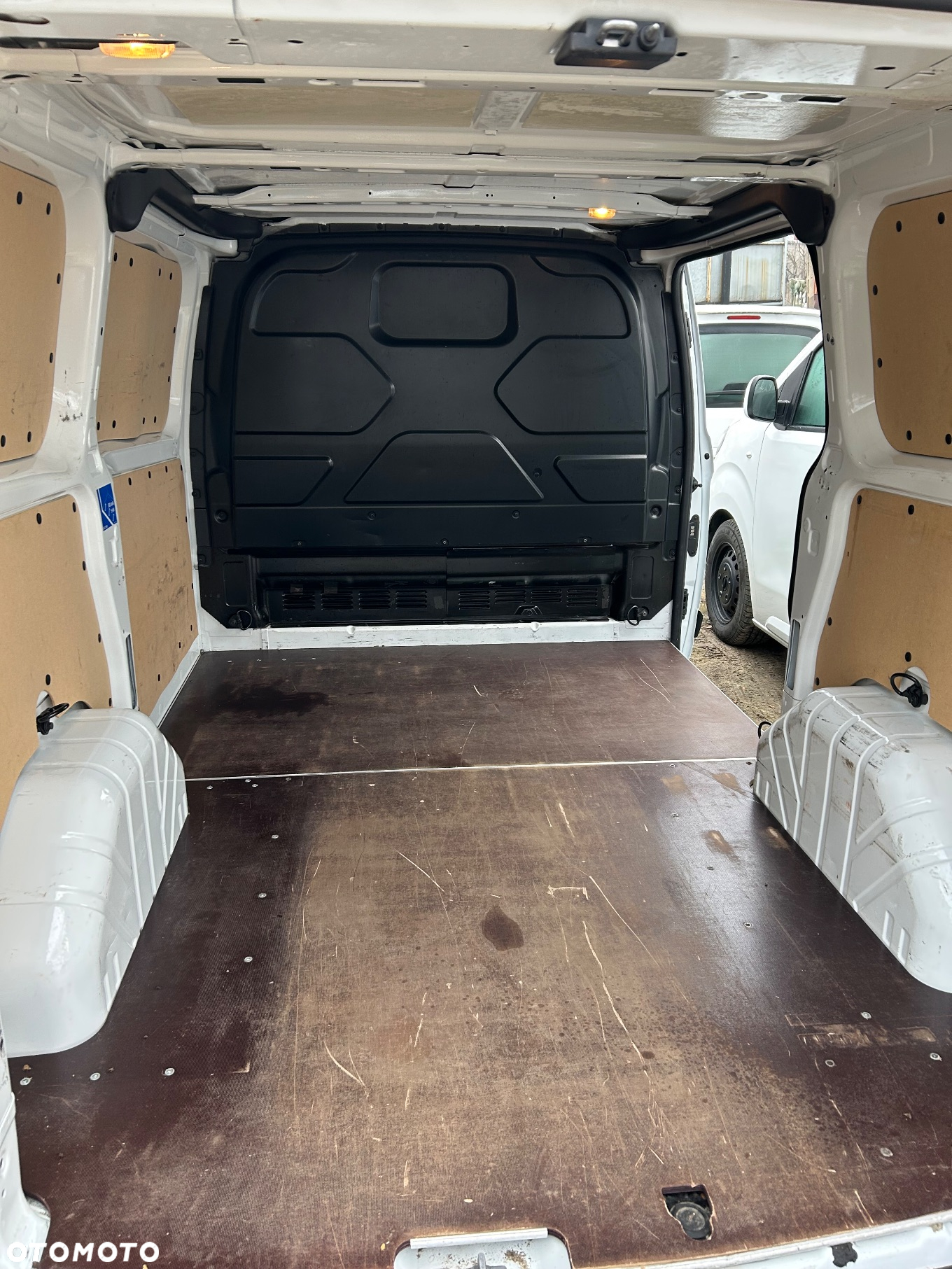 Ford Transit Custom - 16