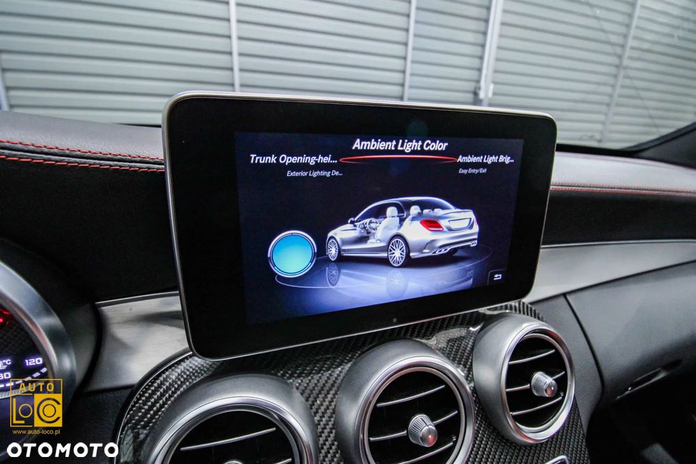Mercedes-Benz Klasa C AMG 63 S AMG Speedshift 7G-MCT - 24