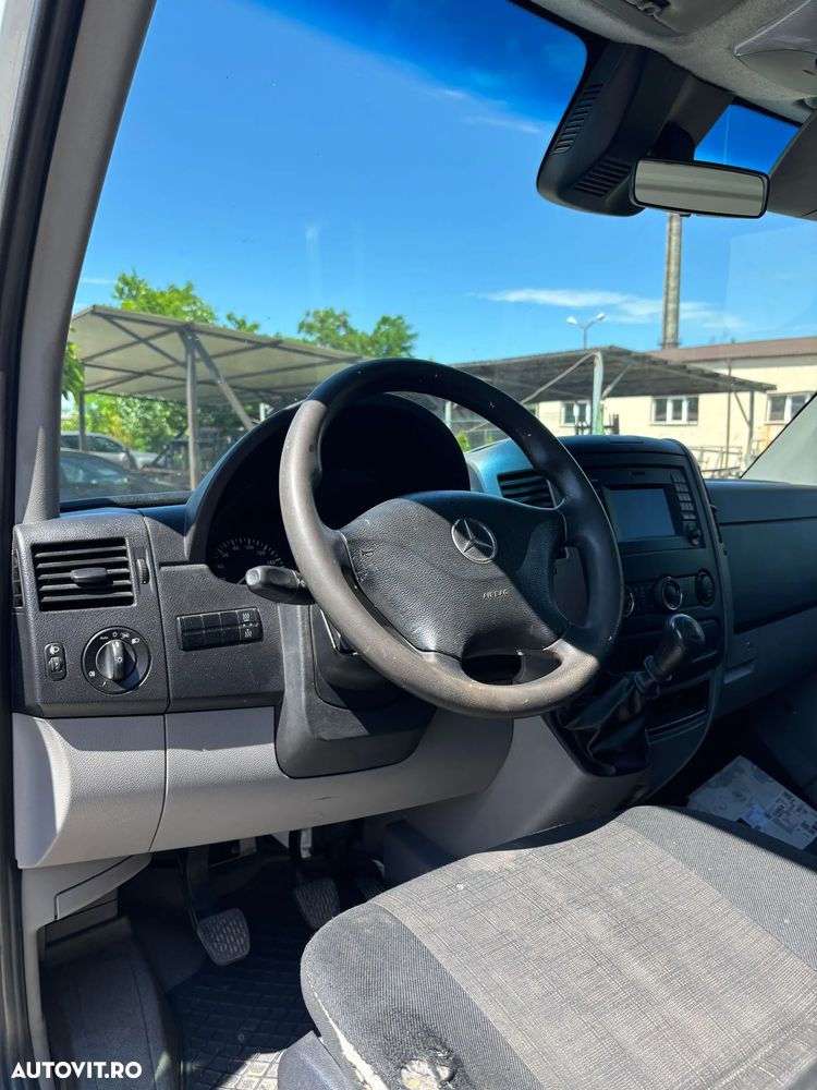 Mercedes-Benz Sprinter (BlueTec) 906.213 - 7