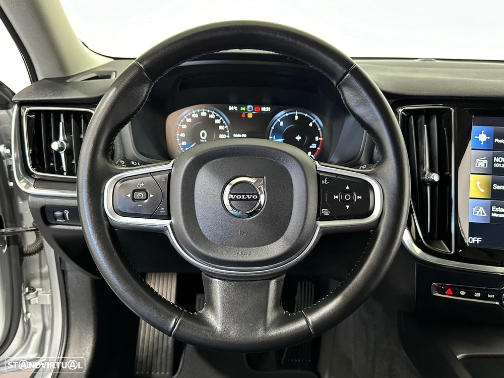 Volvo V60 2.0 T6 AWD TE Inscription - 25