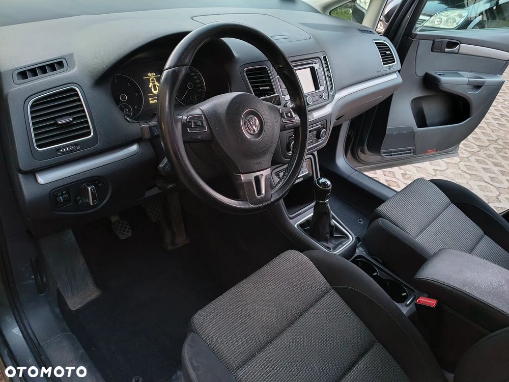 Volkswagen Sharan 2.0 TDI Comfortline - 5