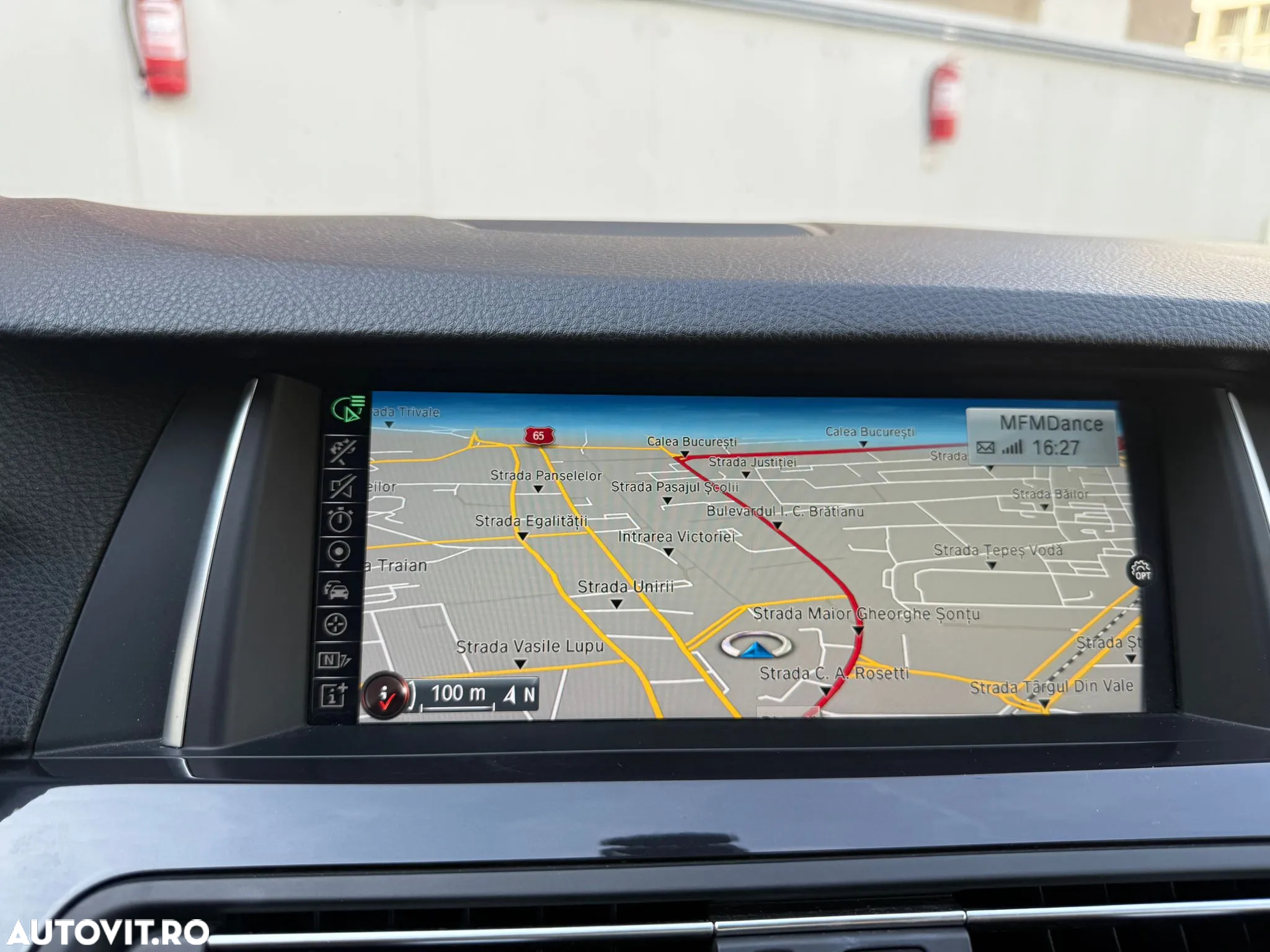 BMW Seria 5 520d xDrive AT - 13