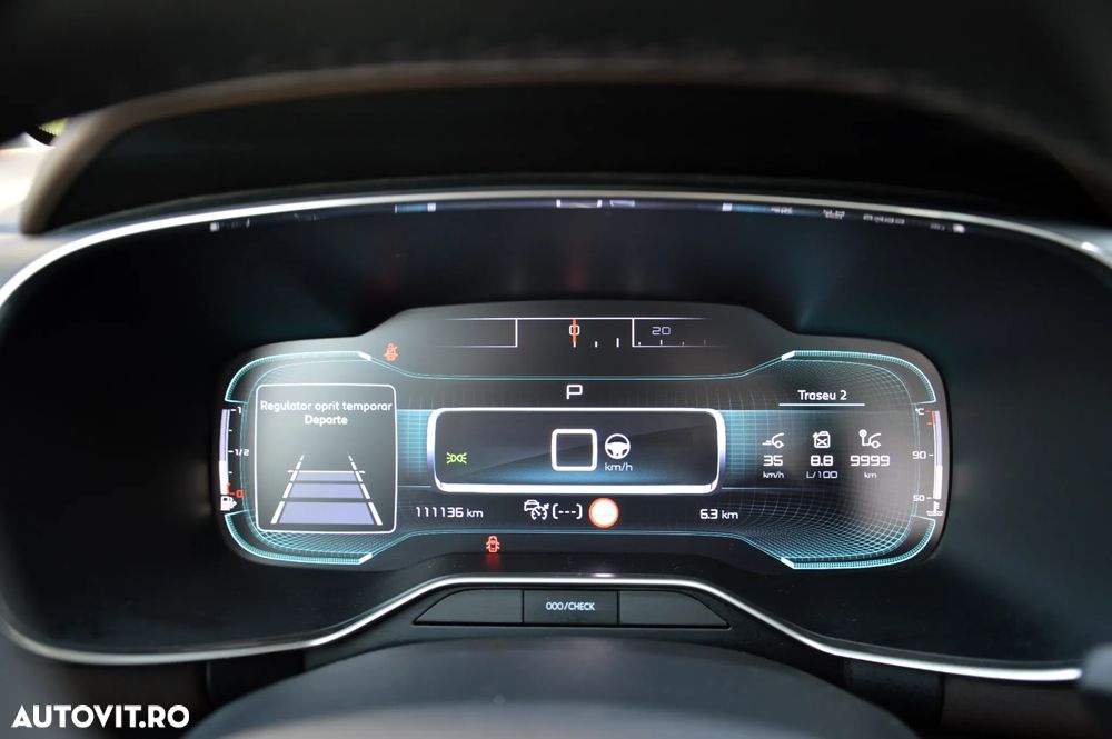 Citroën C5 Aircross 1.6 PureTech S&S EAT8 Shine - 8