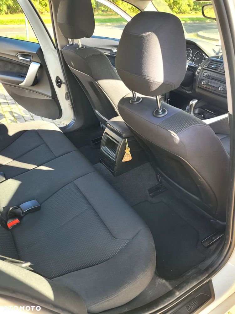 BMW Seria 1 116i - 4