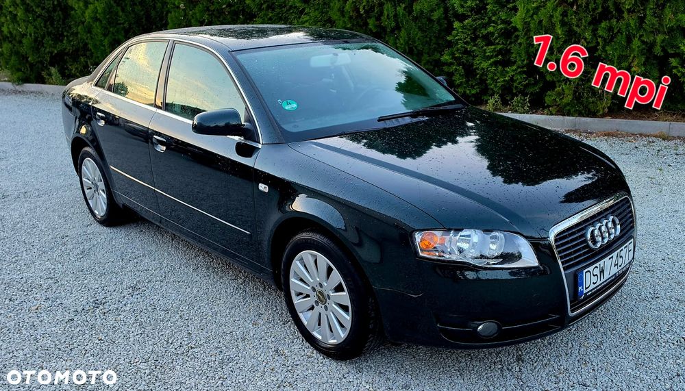 Audi A4 Limousine - 1