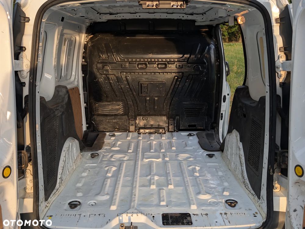 Ford Transit Connect - 29