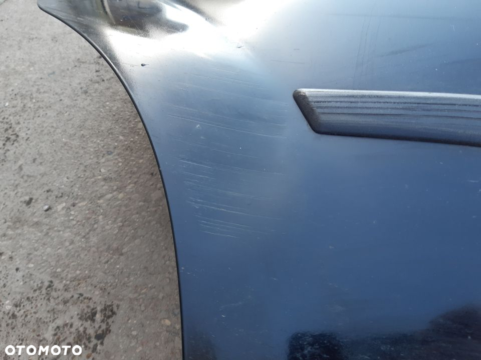 DRZWI PRAWY TYŁ

 FORD
 FIESTA MK5 - 5