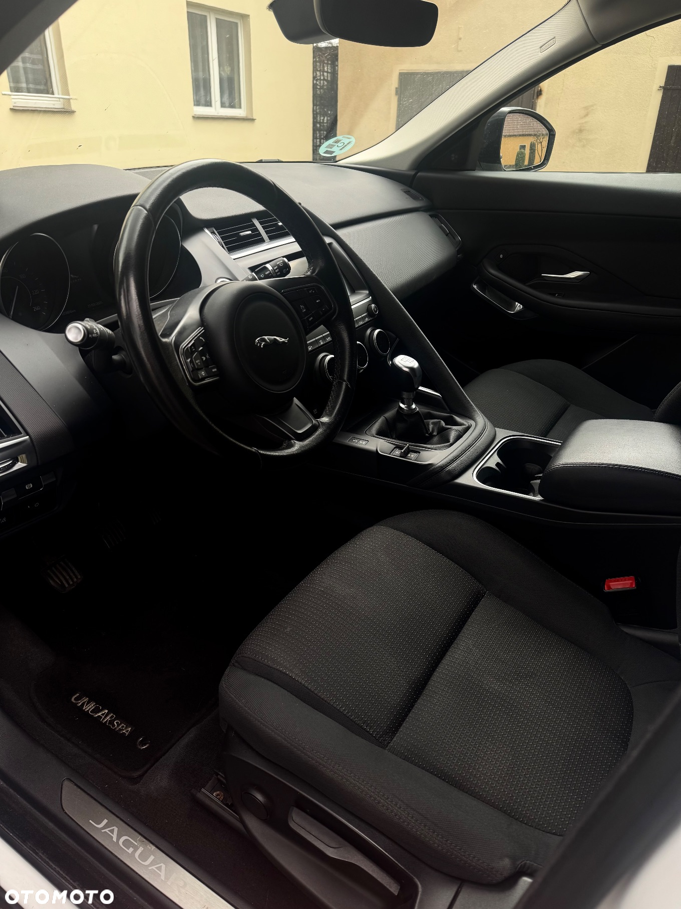 Jaguar E-Pace D180 AWD - 30