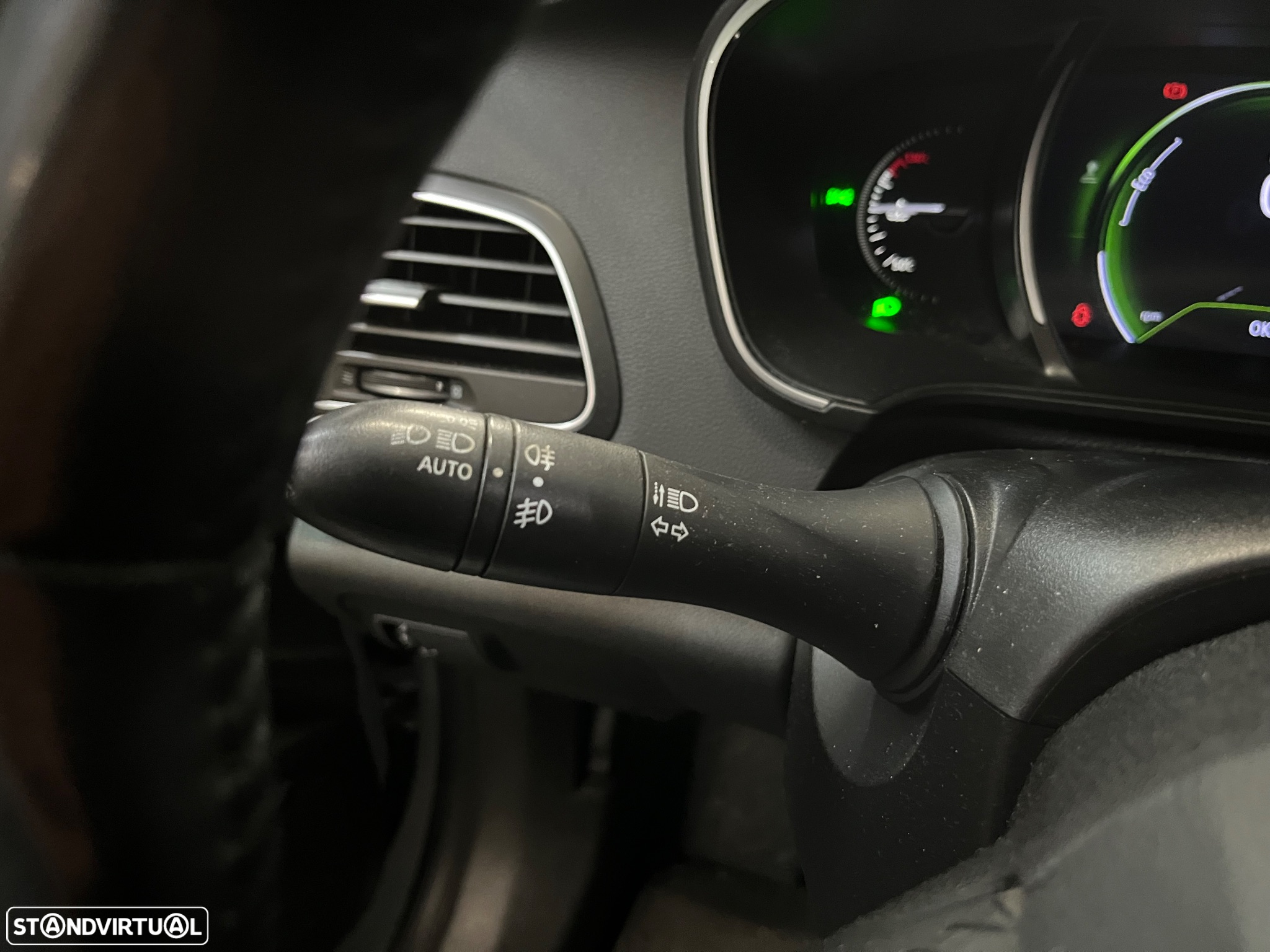 Renault Mégane Sport Tourer 1.5 dCi Intens - 25