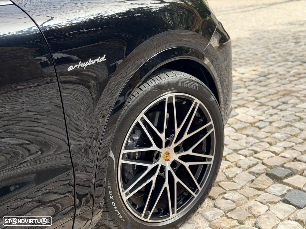 Porsche Cayenne E-Hybrid Tiptronic S - 4