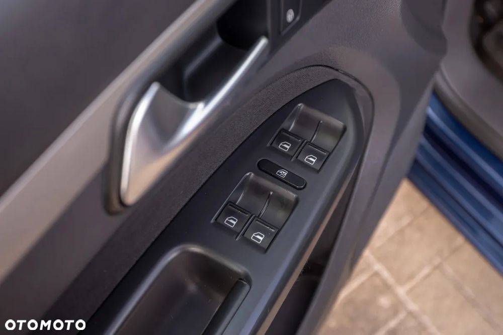 Volkswagen Touran 1.9 TDI DPF Freestyle - 19