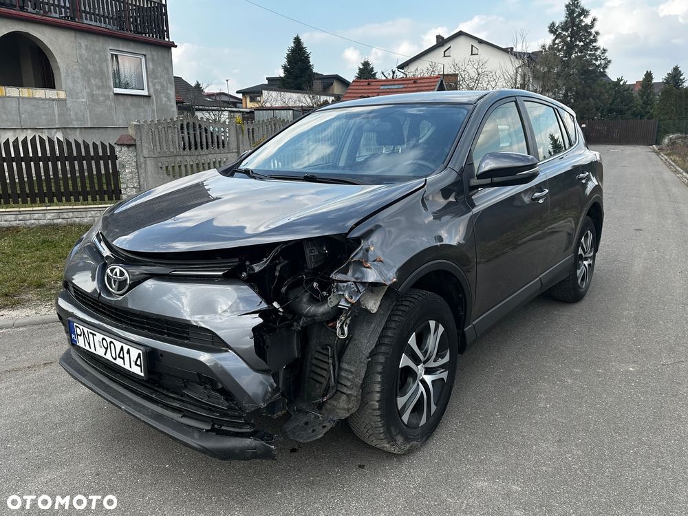 Toyota RAV4 2.0 D-4D Active 4x2 - 4