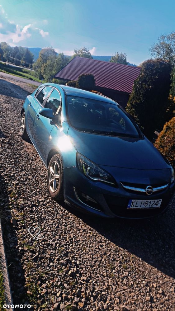 Opel Astra - 1