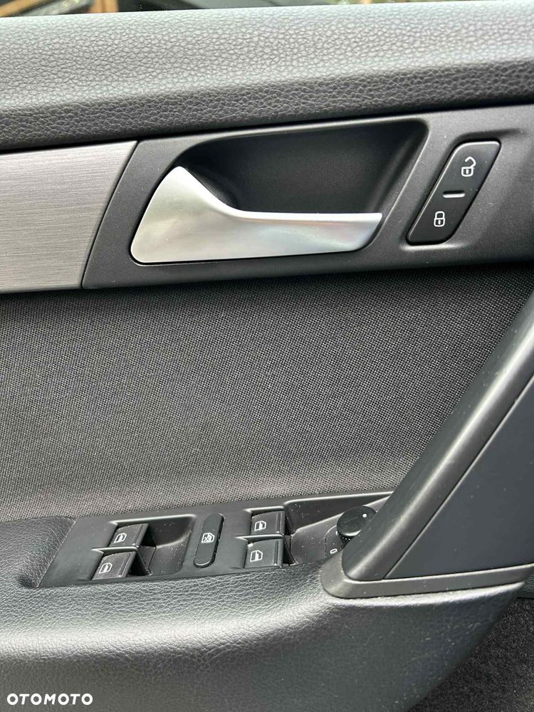 Volkswagen Passat 1.4 TSI Comfortline - 23